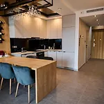 Easy Rent Apartments- Unia Art 130, Basen & Spa, Centrum Free Parking 24h Check-in Lublin