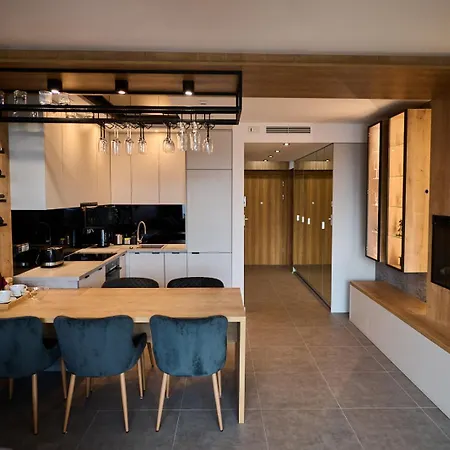 Easy Rent Apartments- Unia Art 130, Basen & Spa, Centrum Free Parking 24h Check-in *