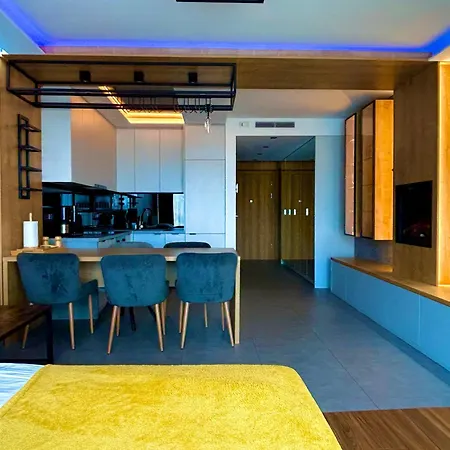 Easy Rent Apartments- Unia Art 130, Basen & Spa, Centrum Free Parking 24h Check-in *