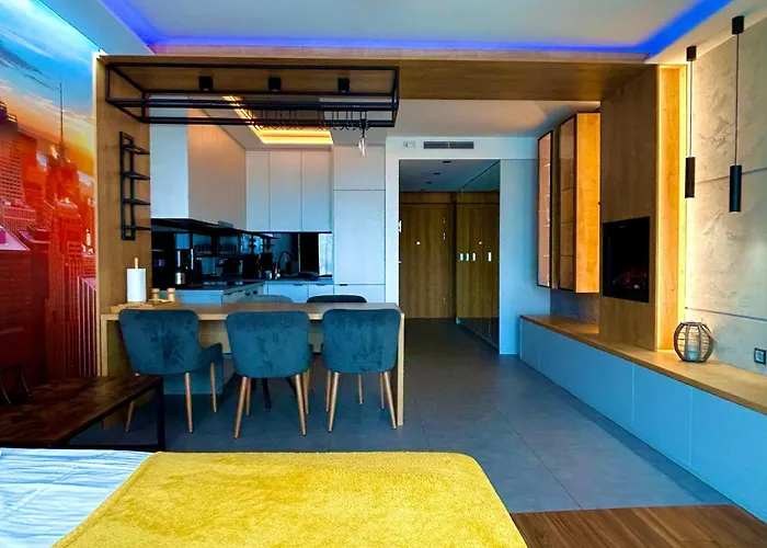 Easy Rent Apartments- Unia Art 130, Basen & Spa, Centrum Free Parking 24h Check-in *